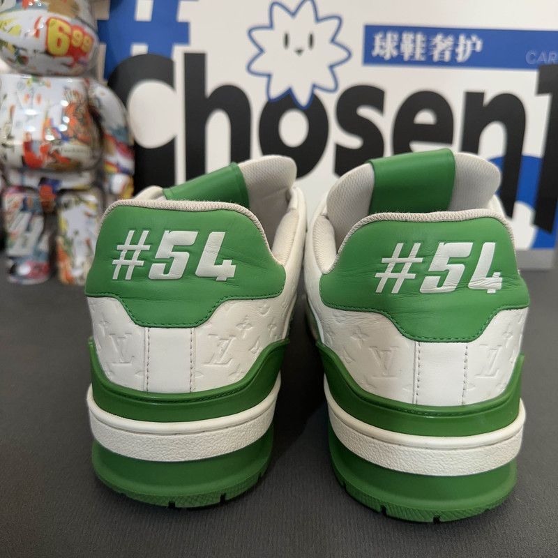 Louis Vuitton Louis Vuitton Trainer Low Top Sneakers in Green and White - Size US 7 / IT 37 - 1 Thumbnail