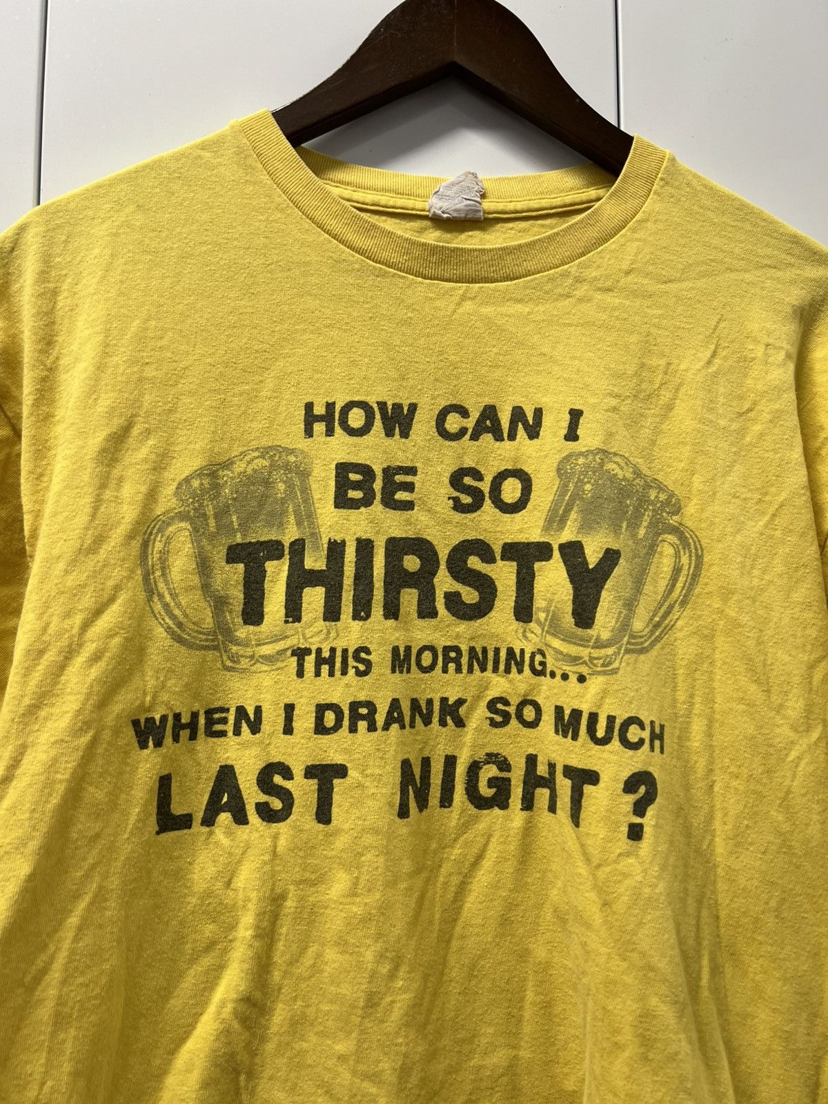 Vintage Y2K 2000's VTG Vintage Thirsty Drunk Beer Retro Tee T Shirt Size US L / EU 52-54 / 3 - 4 Thumbnail