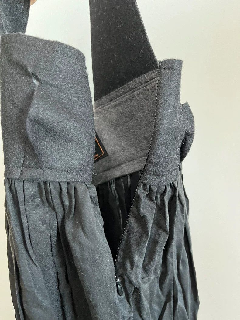 Undercover UNDERCOVER size 1 Sleeveless half skirt 2505-Nextarrow Size 24" / US 00 / IT 34 - 8 Thumbnail
