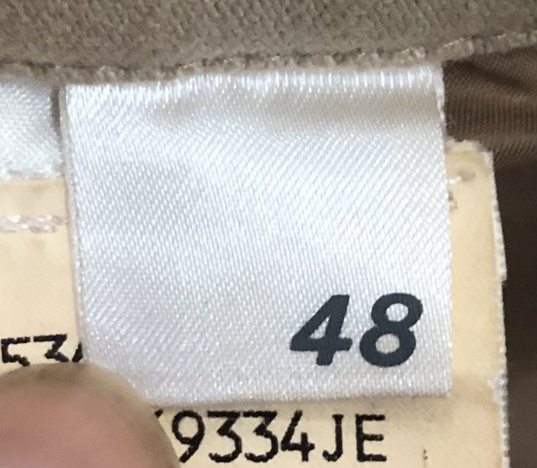 Japanese Brand Vintage Beige Graphic Print Cropped Pants Size 30" / US 8 / IT 44 - 14 Thumbnail