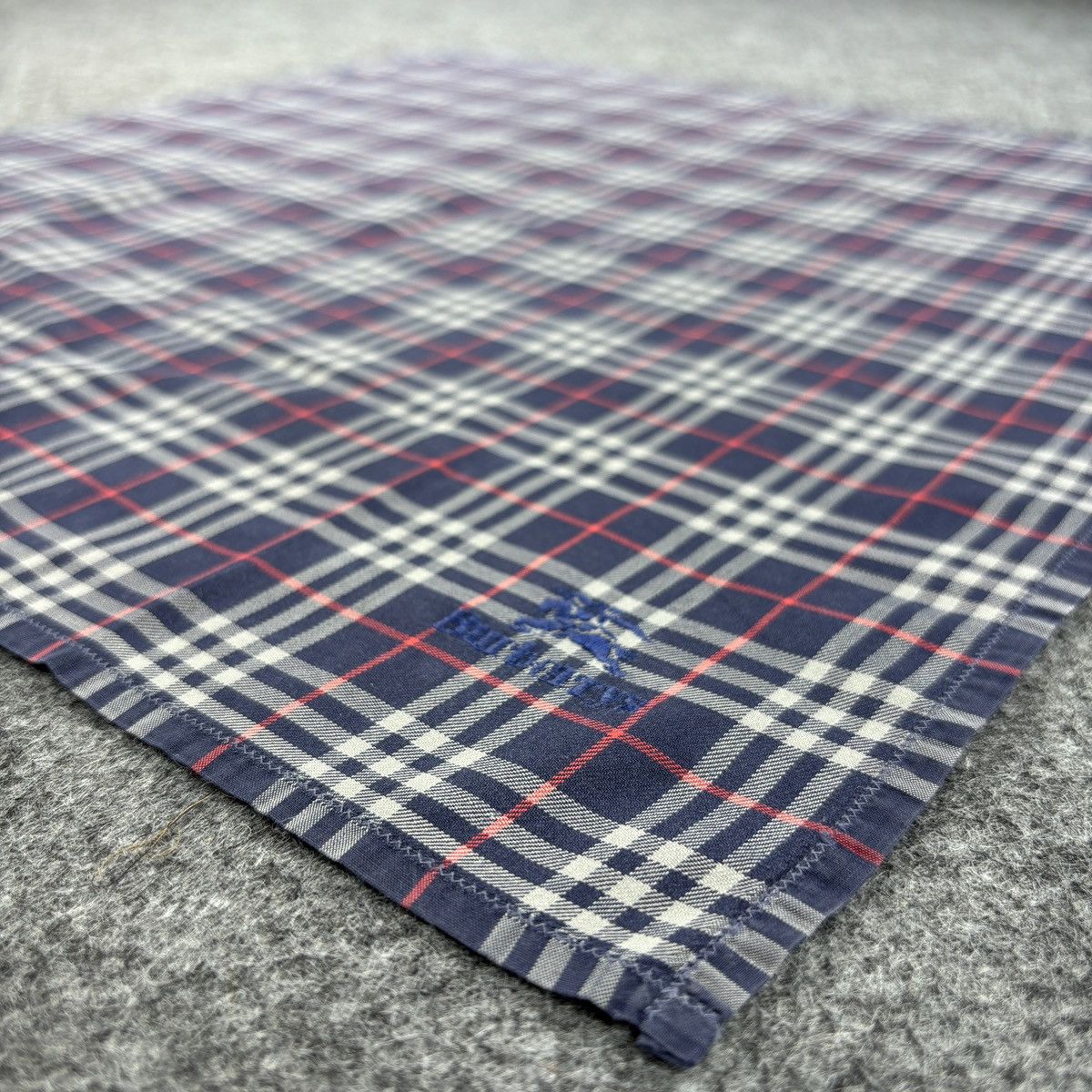 Burberry × Vintage Handkerchief # E031 # Bandana # Neckerchief Size ONE SIZE - 5 Thumbnail
