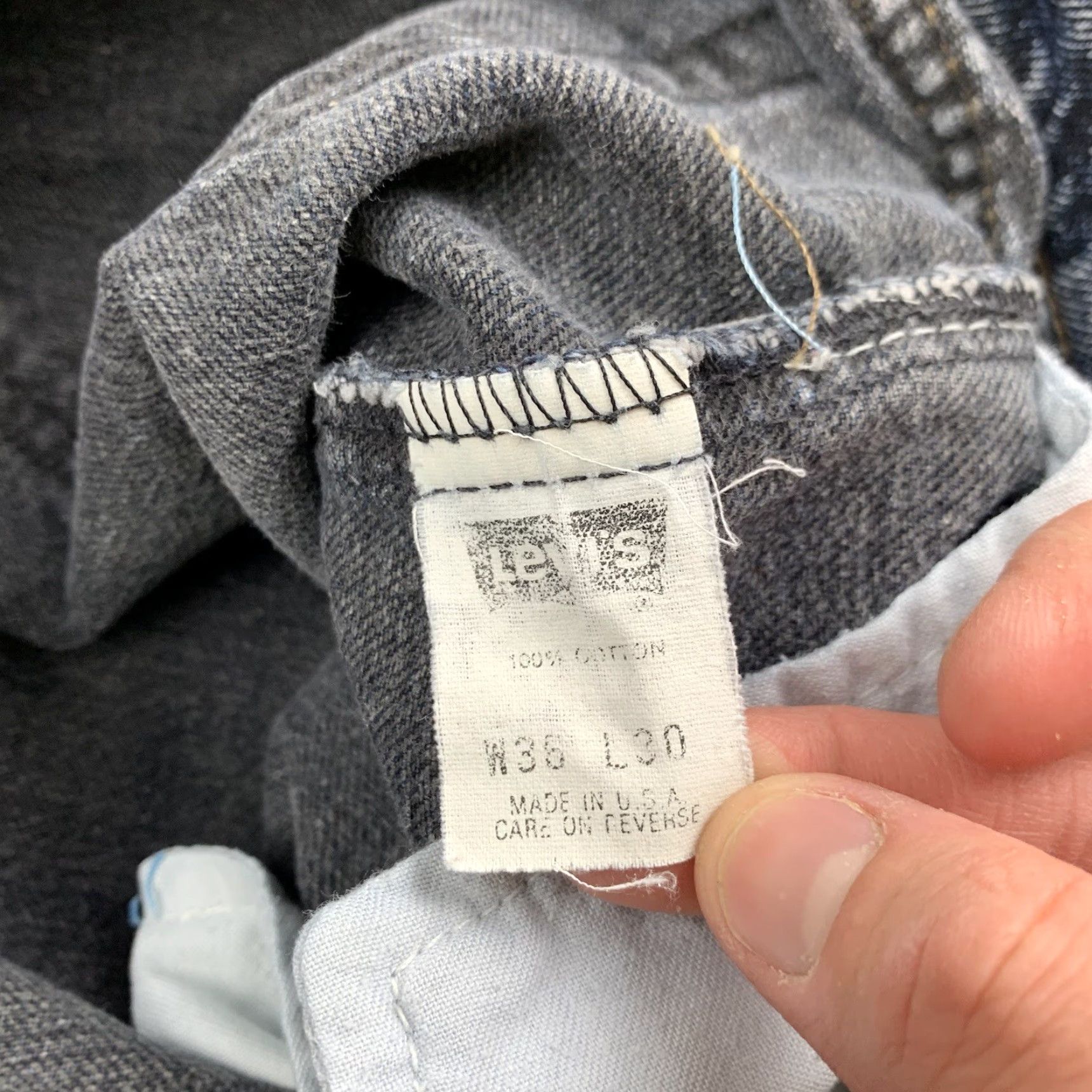 Levi's VINTAGE Levi's Jeans Adult 36x30 Dark Blue Stone Washed Made in USA 90s American Jeans Men's 36 Dark Blue 90s USA Stone Washed Straight Denim Jeans Size US 36 / EU 52 - 5 Thumbnail