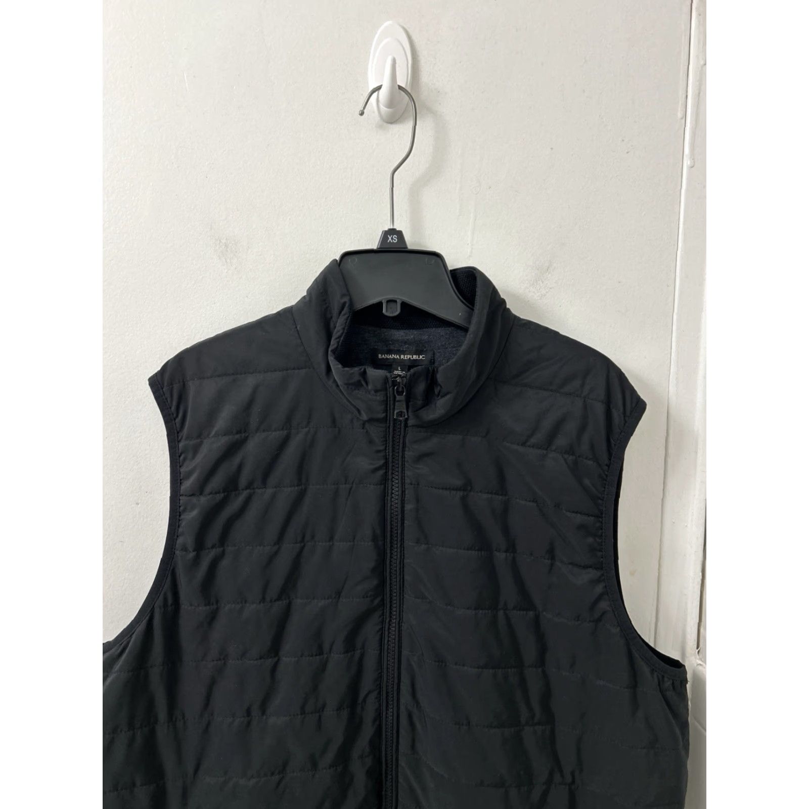 Banana Republic Banana Republic Puffer Vest Men Large Black Quilted Full Zip Sleeveless Jacket Size US L / EU 52-54 / 3 - 2 Thumbnail