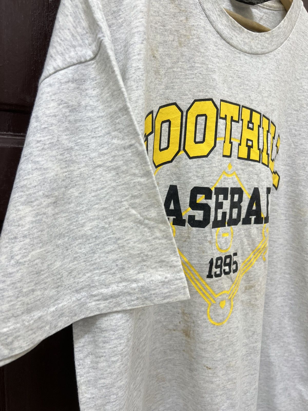 MLB Vintage 90s Signal Tag Foothill Baseball Thrashed Faded Tee Size US XL / EU 56 / 4 - 2 Thumbnail