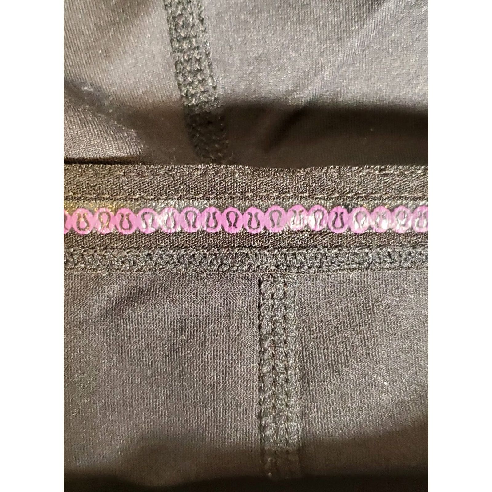 Lululemon Lululemon Skirt Womens 4 Black Run Pace Setter with Shorts Pleated Women Size Size 27" / US 4 / IT 40 - 6 Thumbnail