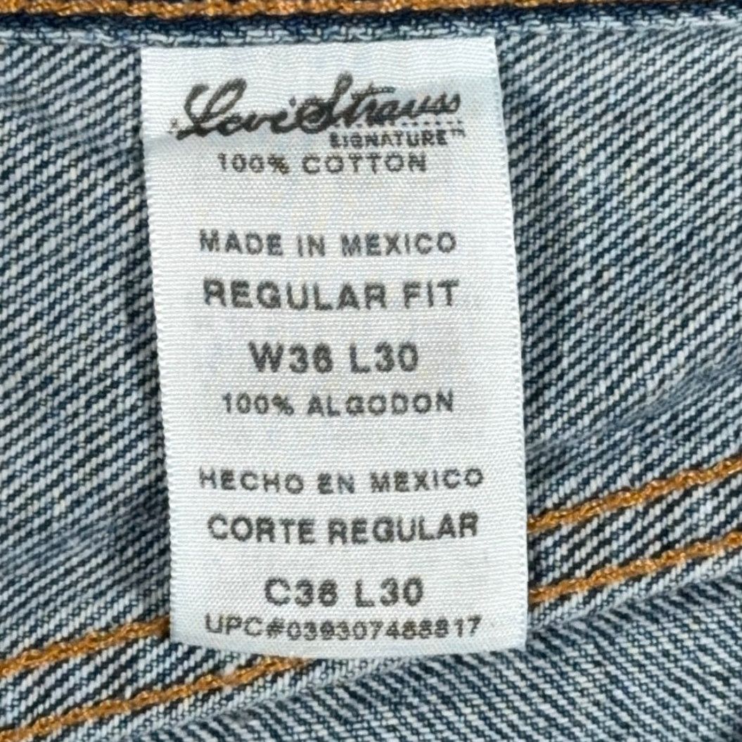 Levi's VINTAGE Levi's Signature Jeans Men 36x30 Blue Medium Wash Regular Fit Denim Y2K Jeans Mens Blue Signature Logo 5-Pocket Rise High 12.5in—Inseam 30in Size US 36 / EU 52 - 6 Thumbnail