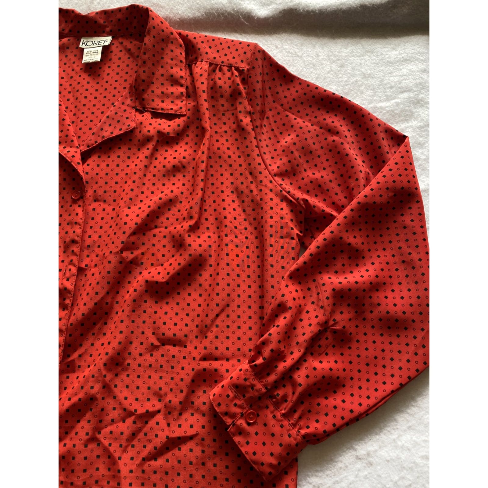 Vintage VINTAGE Koret Button Shirt Women’s 12 Blouse Red Polka Dot Long Balloon Sleeve Collared 90s Chic Womens Size XL / US 12-14 / IT 48-50 - 2 Thumbnail