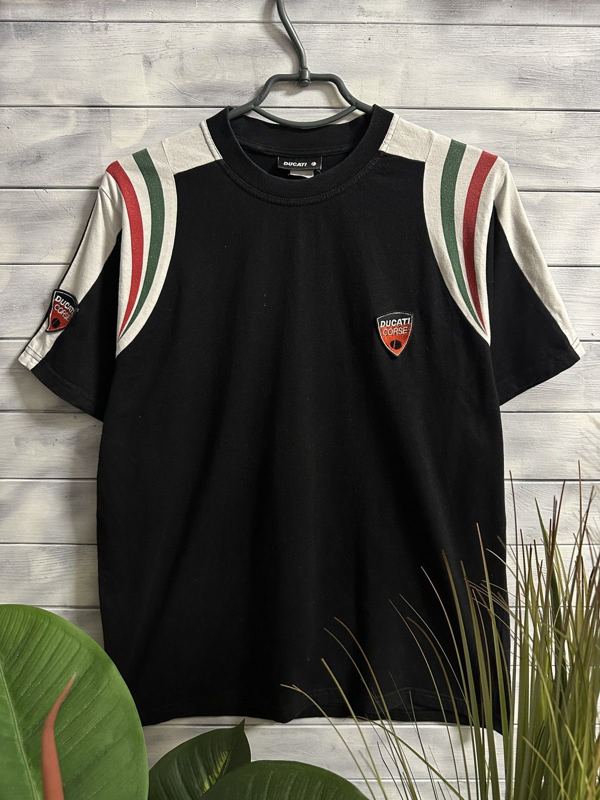 Ducati Rare Vintage T-Shirt Ducati Corse Racing Moto Y2K Size US L / EU 52-54 / 3 - 1 Thumbnail