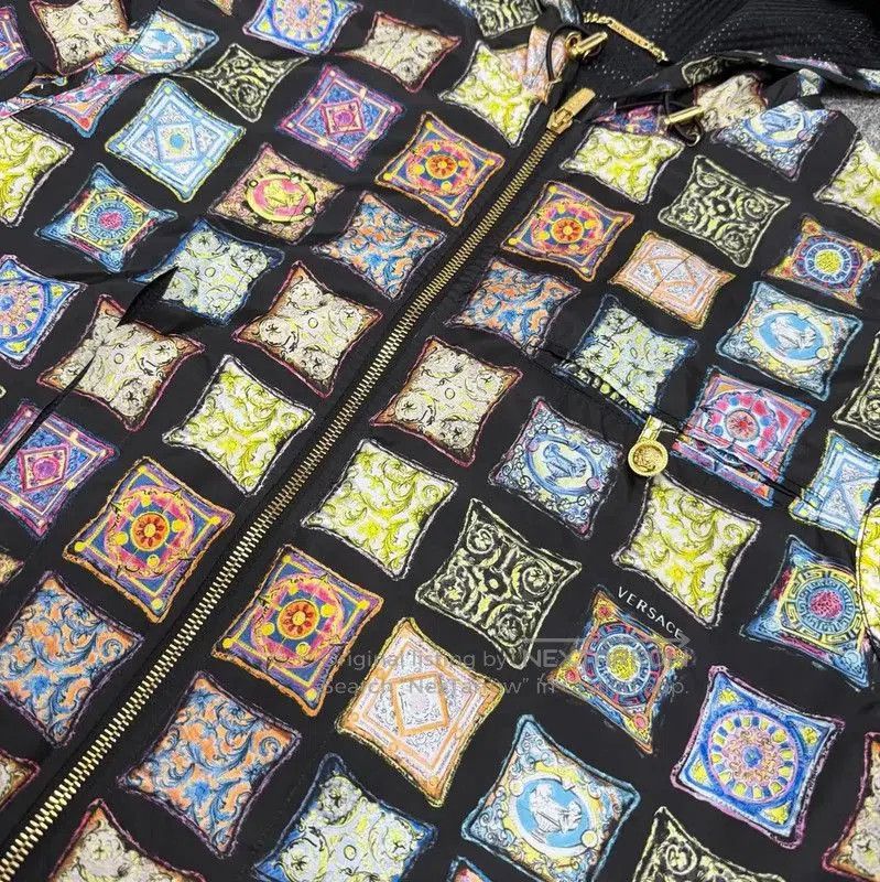 Versace Versace Men's Multicolored Hooded Jacket . Size US M / EU 48-50 / 2 - 3 Thumbnail