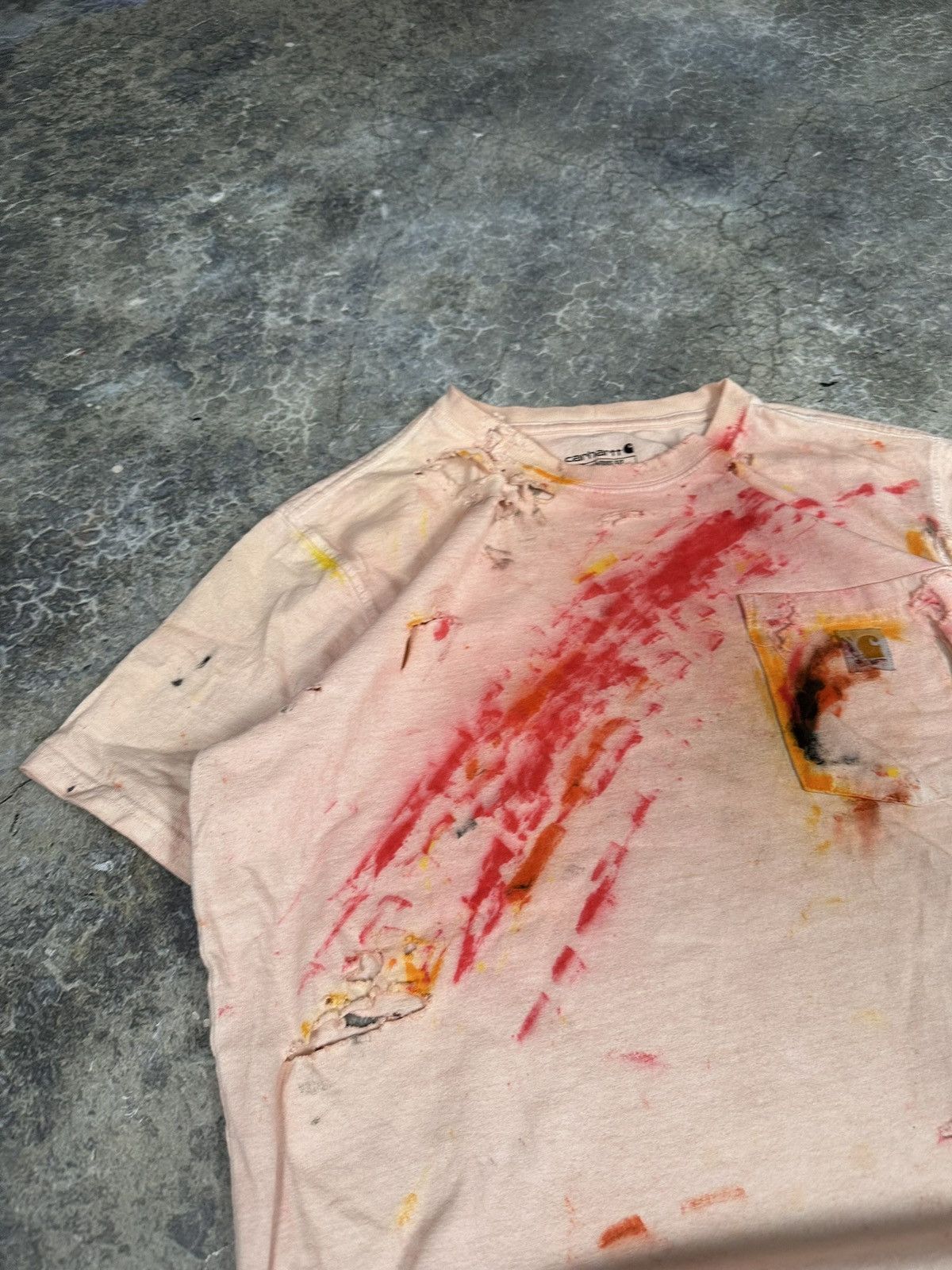 Carhartt × Vintage Vintage Thrashed and painted Carhartt Tee Size US L / EU 52-54 / 3 - 5 Thumbnail
