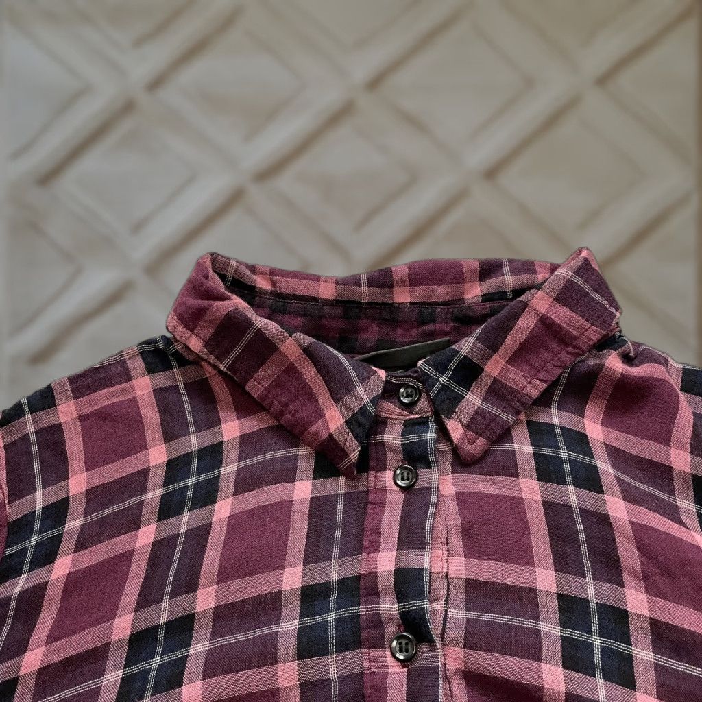 Vintage Lane Bryant Button Up Shirt Womens 18/20 Red Plaid Long Sleeve Cotton Soft Top Shirt Womens Red Plaid Long Sleeve Button-Up Size XXL / US 16-18 / IT 52-54 - 1 Thumbnail