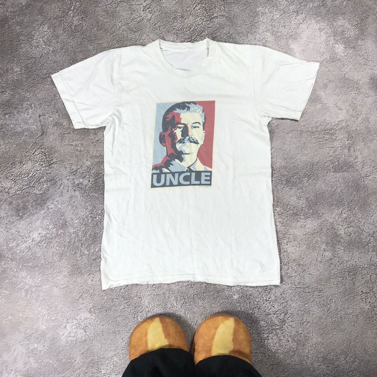 Vintage Vintage Y2K Graphic Tee Uncle Stalin Art Streetwear Baggy S Size US S / EU 44-46 / 1 - 1 Thumbnail