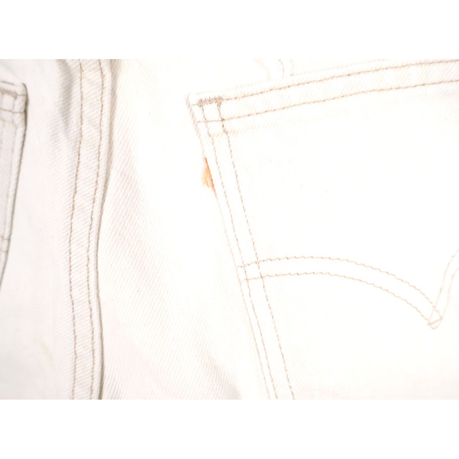 Levi's VINTAGE Levi's 550 Jeans Mens 33 x 29 Ivory Relaxed Tapered Orange Tab Men Jeans 90s Hipster Retro Vintage Grunge Casual All Seasons Mens Size US 33 - 6 Thumbnail