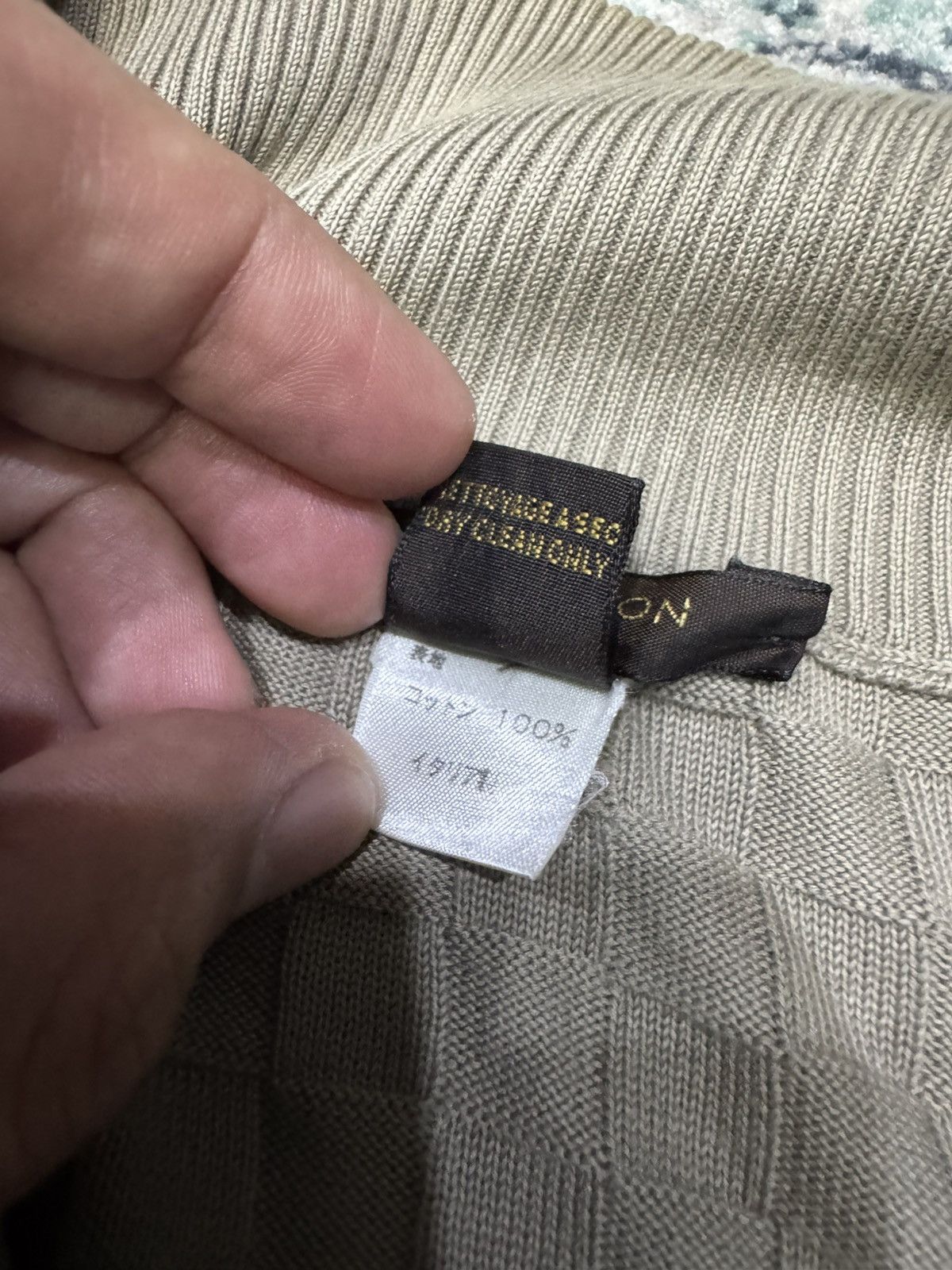 Louis Vuitton VINTAGE LOUIS VUITTON DAMIER RIB ZIPPER KNIT JACKET Size US XL / EU 56 / 4 - 5 Thumbnail
