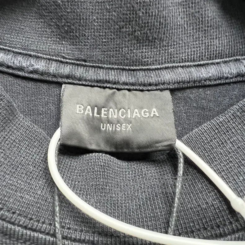Balenciaga Balenciaga Black Graffiti Scissors Shield 1917 Short Sleev Size US XS / EU 42 / 0 - 3 Thumbnail