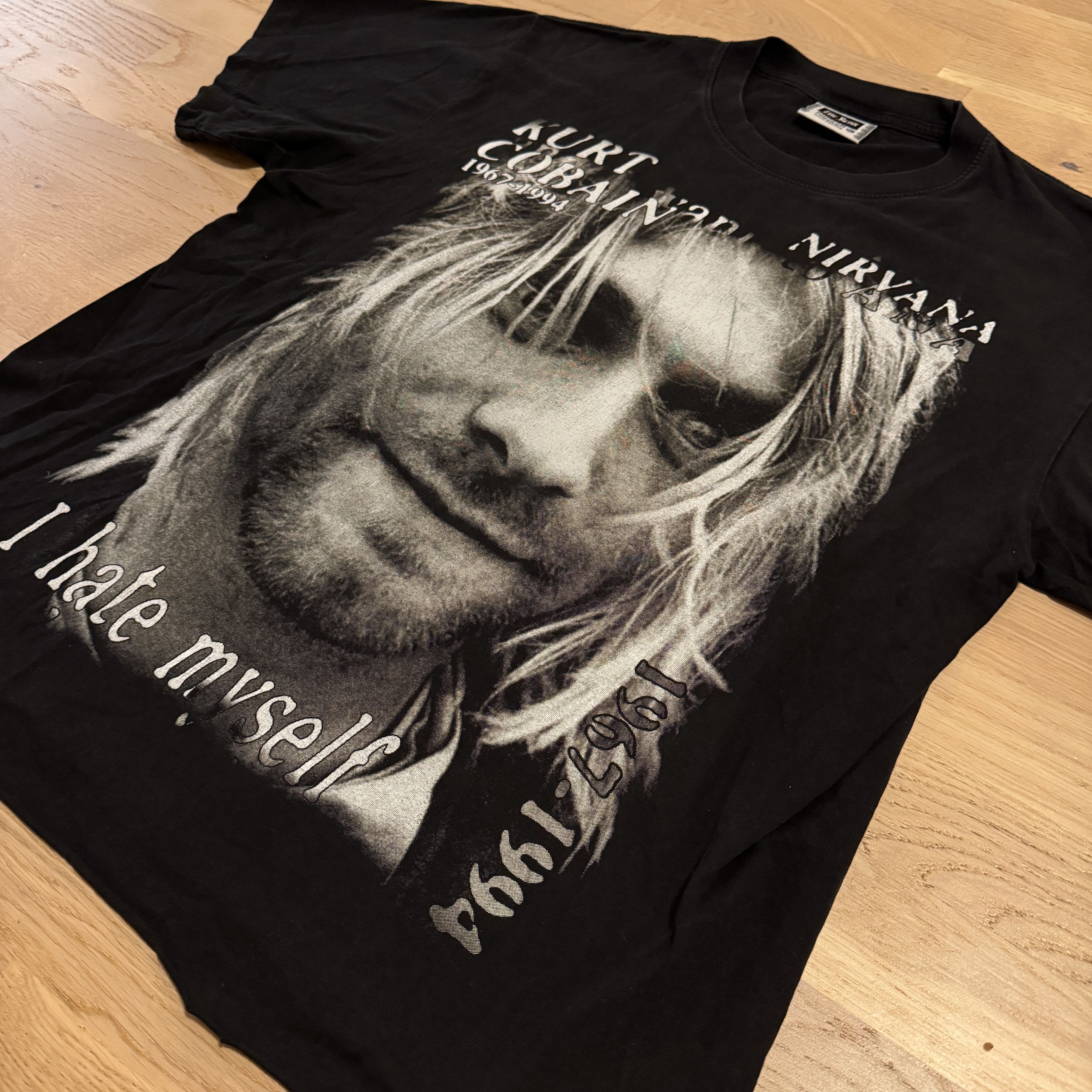Vintage Vintage Kurt Cobain t-shirt XL Size US XL / EU 56 / 4 - 2 Thumbnail