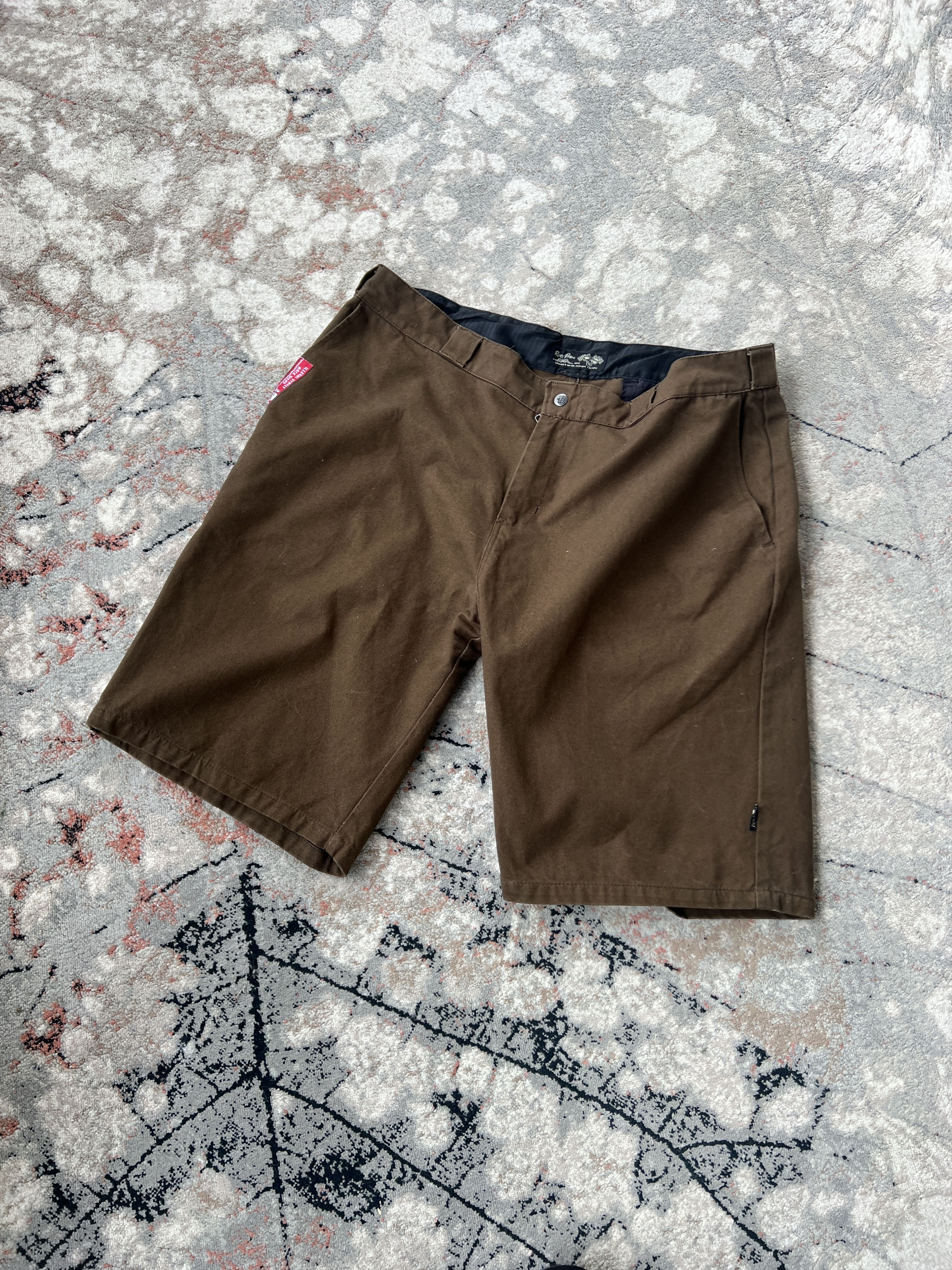 Vintage Rusty Pistons Choppers & Hot Rod Kustom Kulture Shorts Size US 40 / EU 56 - 1 Thumbnail