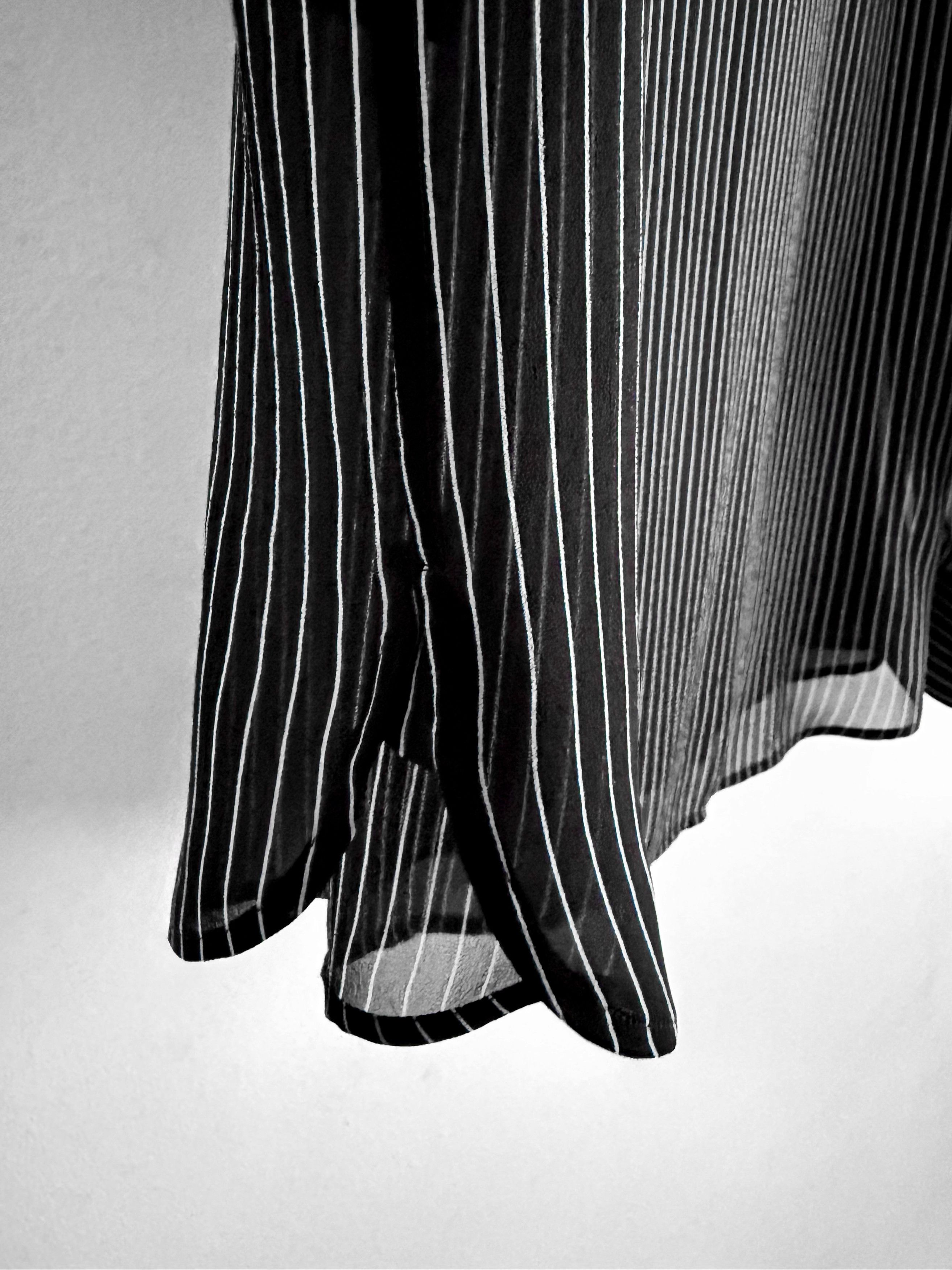 Saint Laurent Paris Black Pinstriped Silk Shirt Size US L / EU 52-54 / 3 - 10 Thumbnail