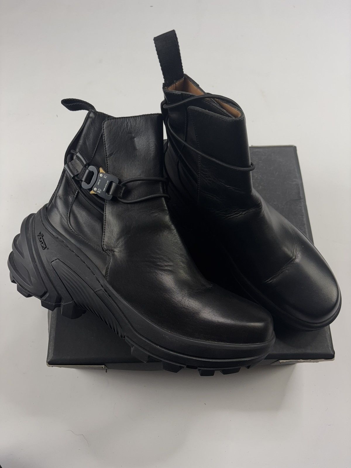 Chelsea Low Buckle Boot With Vibram Sole
