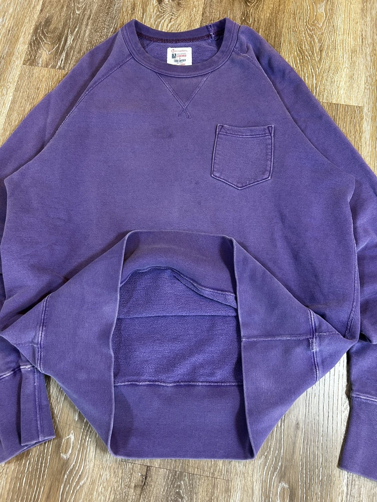 Champion × Vintage Super sick vintage champion running man pocket shirt Size US L / EU 52-54 / 3 - 2 Thumbnail