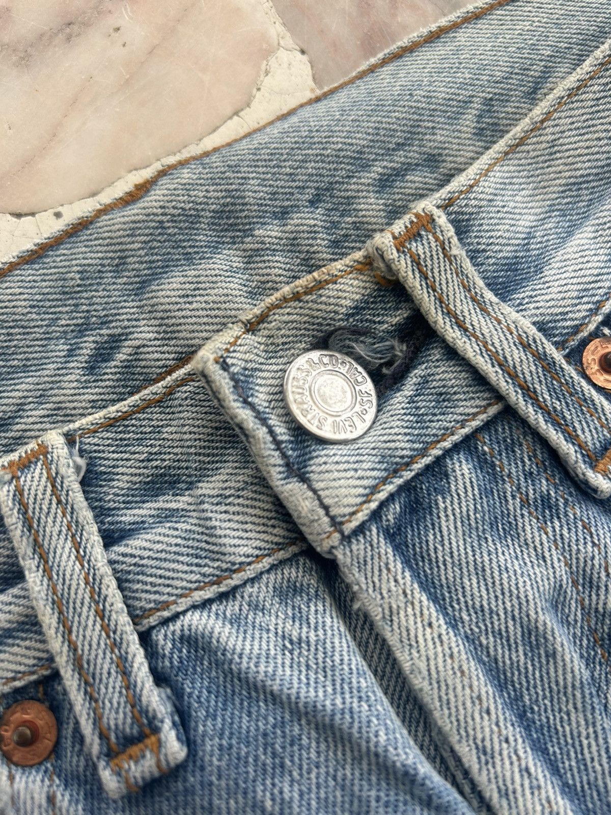Levi's Levis Vintage 501xx Japan Ripped Jeans Size 24" / US 00 / IT 34 - 6 Thumbnail