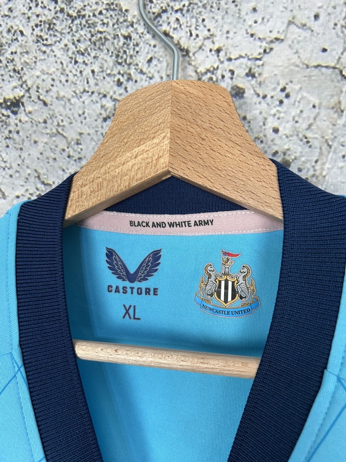 Castore Newcastle United Castore Soccer Jersey Football Sport Size US XL / EU 56 / 4 - 4 Thumbnail