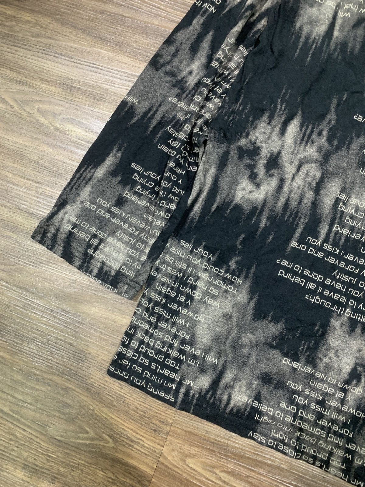 Japanese Brand Japanese Y2k Poem Newspapers Quotes Longsleeve Lgb Style Size US M / EU 48-50 / 2 - 3 Thumbnail