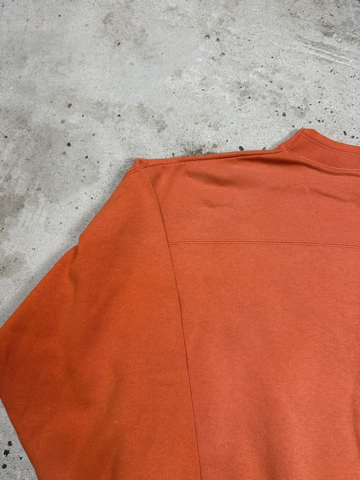 Nike × Vintage ‼️ Vintage 90s Nike Orange Distressed Crewneck Boxy Fit Size US M / EU 48-50 / 2 - 9 Thumbnail