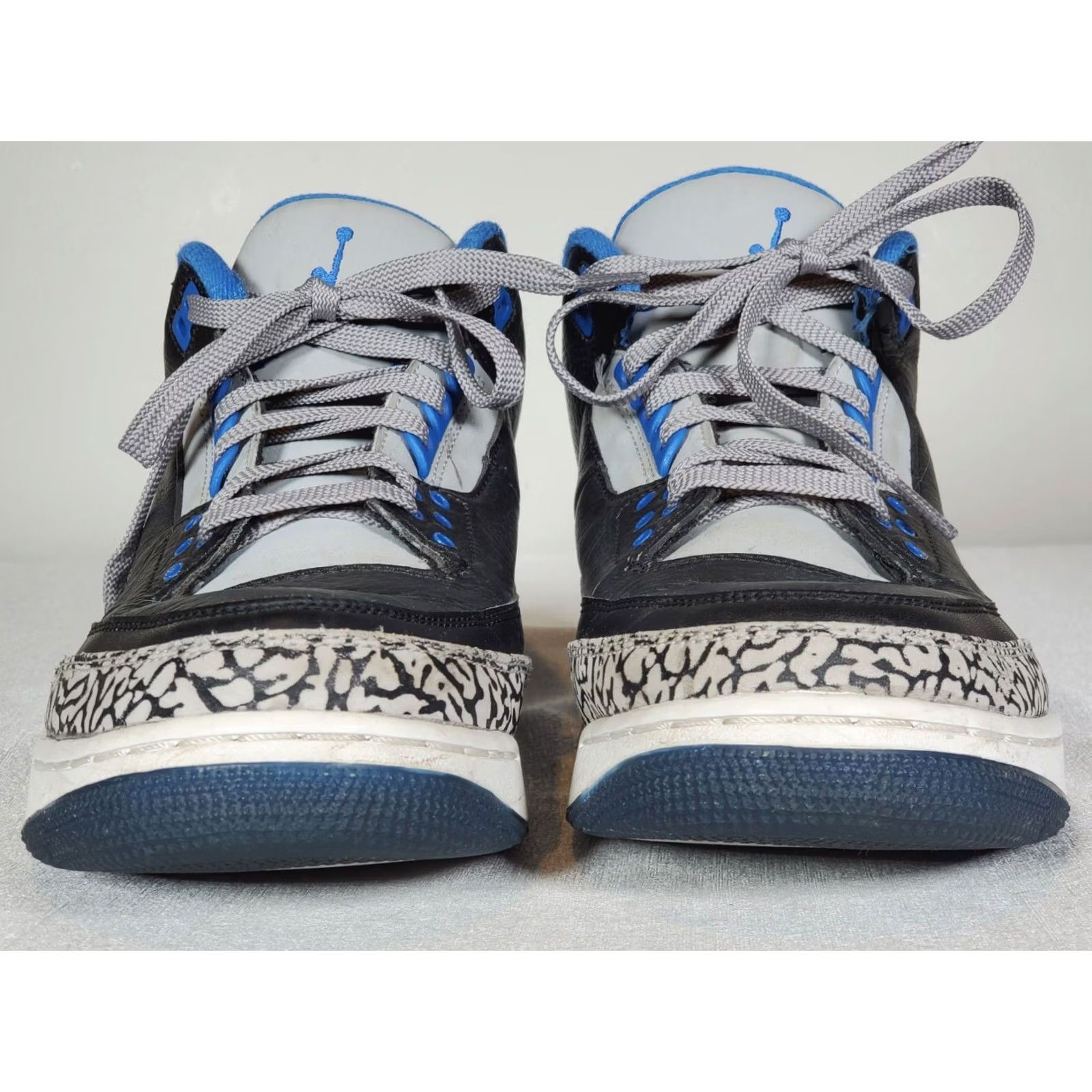 Jordan Brand Nike Air Jordan 3 Retro Black Sport Blue Wolf Gray 136064-007 Men’s US 9.5 Sneakers Size US 10 / EU 43 - 7 Thumbnail