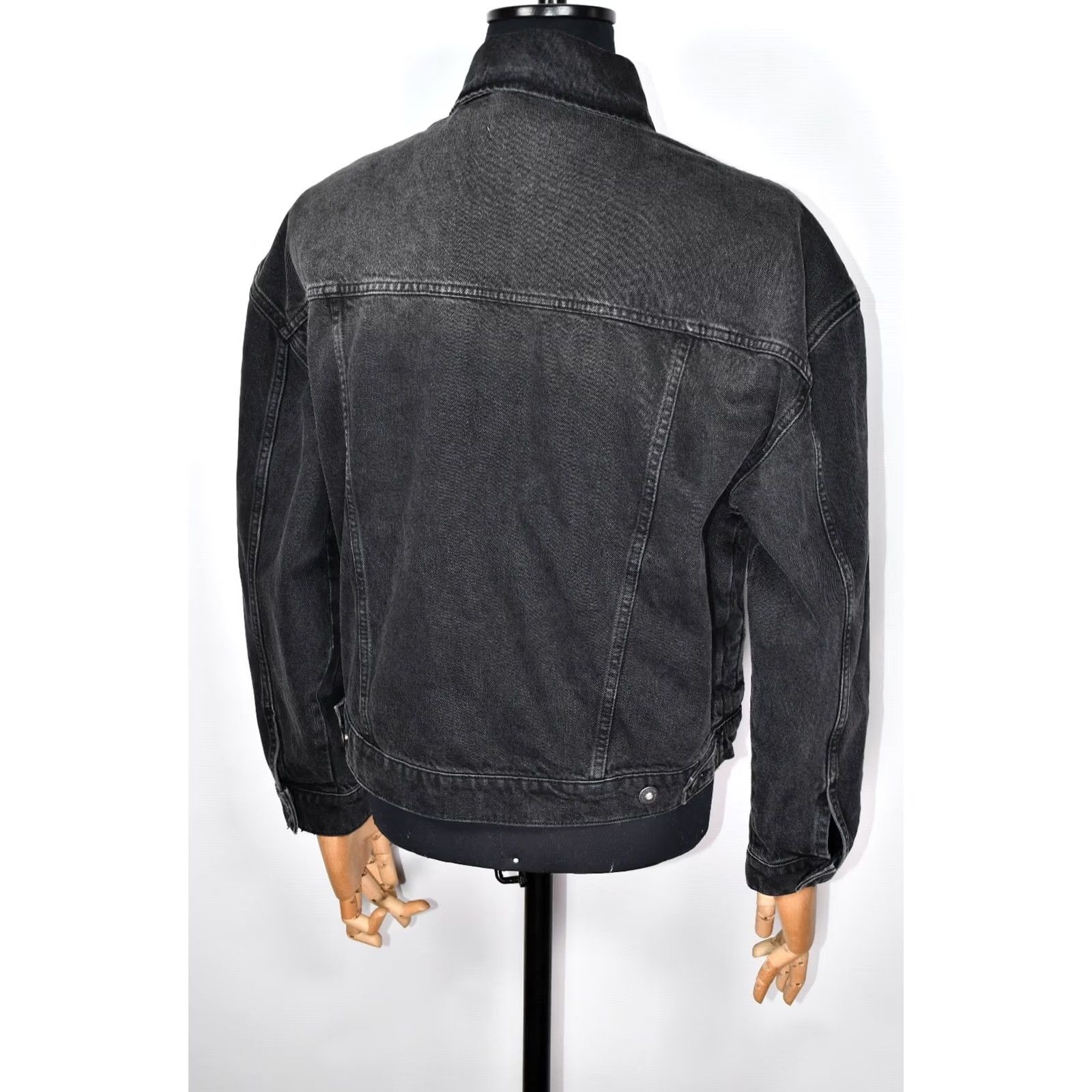Allsaints All Saints Avets Trucker Jacket Mens M Black Denim 100% Cotton Solid Regular Size M Jacket Mens Black 2000s Fashion Fits Size US M / EU 48-50 / 2 - 5 Thumbnail