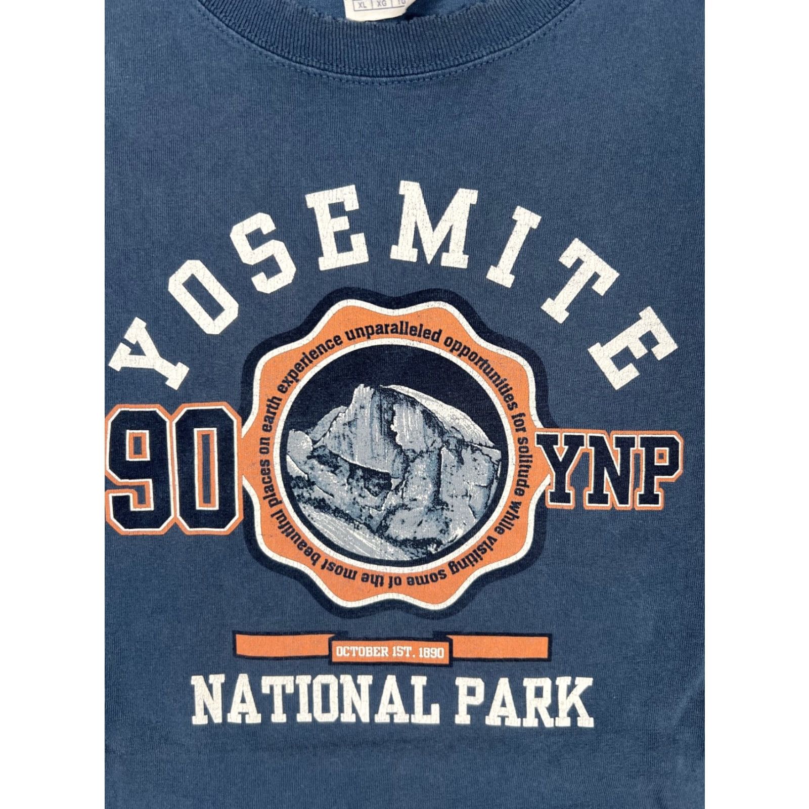 Delta VINTAGE Yosemite National Park T-Shirt Mens Blue XL Delta Short Sleeve Crew Neck Graphic Print Nature Outdoor Travel Souvenir 80s 90s Mens Size US XL / EU 56 / 4 - 2 Thumbnail