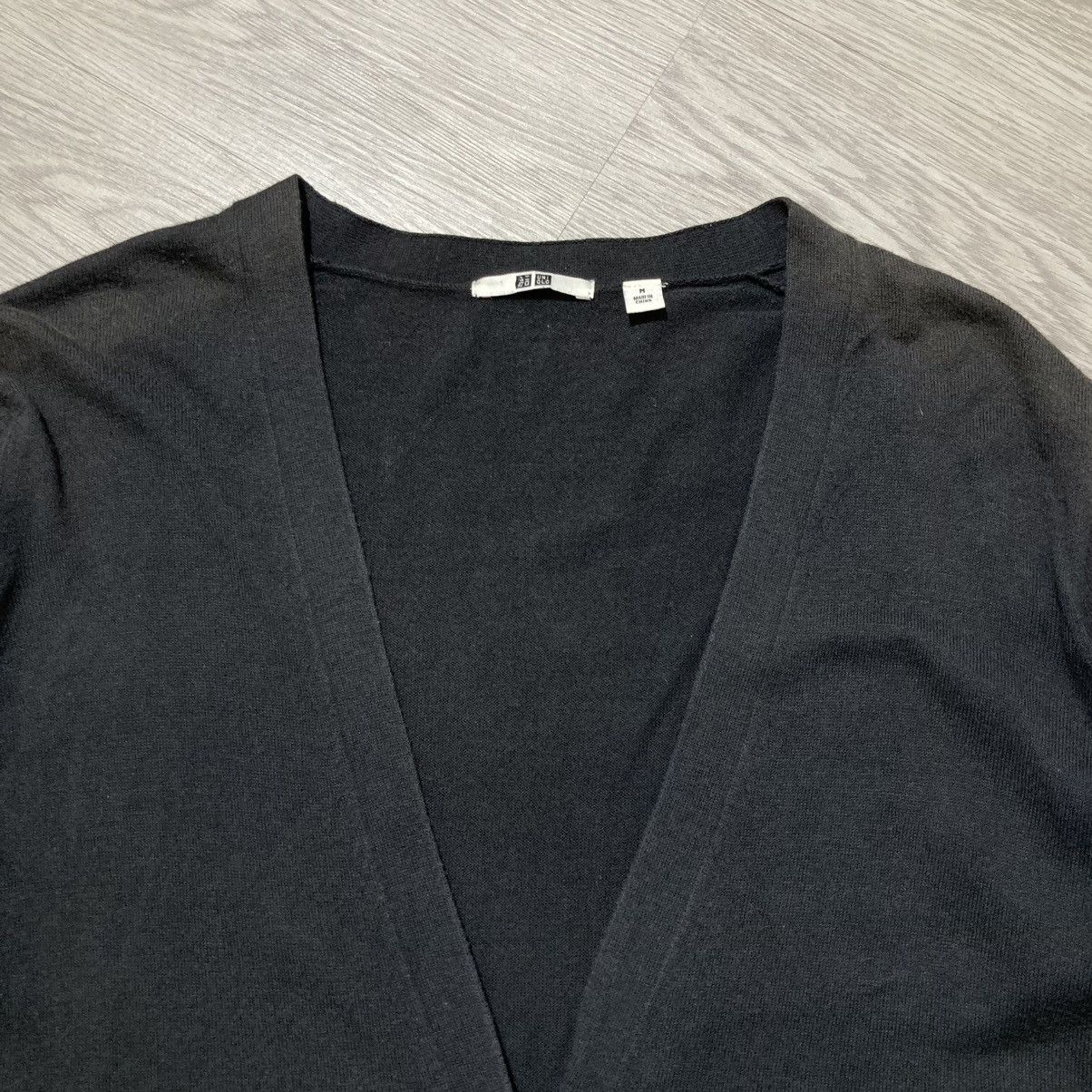 Japanese Brand 2000s Uniqlo V Neck Long Cardigan Beauty Beast Lgb Style Size US M / EU 48-50 / 2 - 6 Thumbnail
