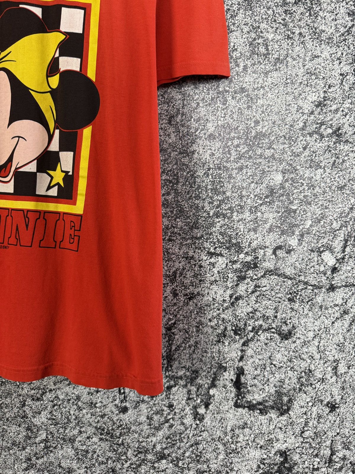 Disney Men’s Mickey Mouse Disney T-Shirt Minnie Vintage 90s Size L Size US L / EU 52-54 / 3 - 5 Thumbnail