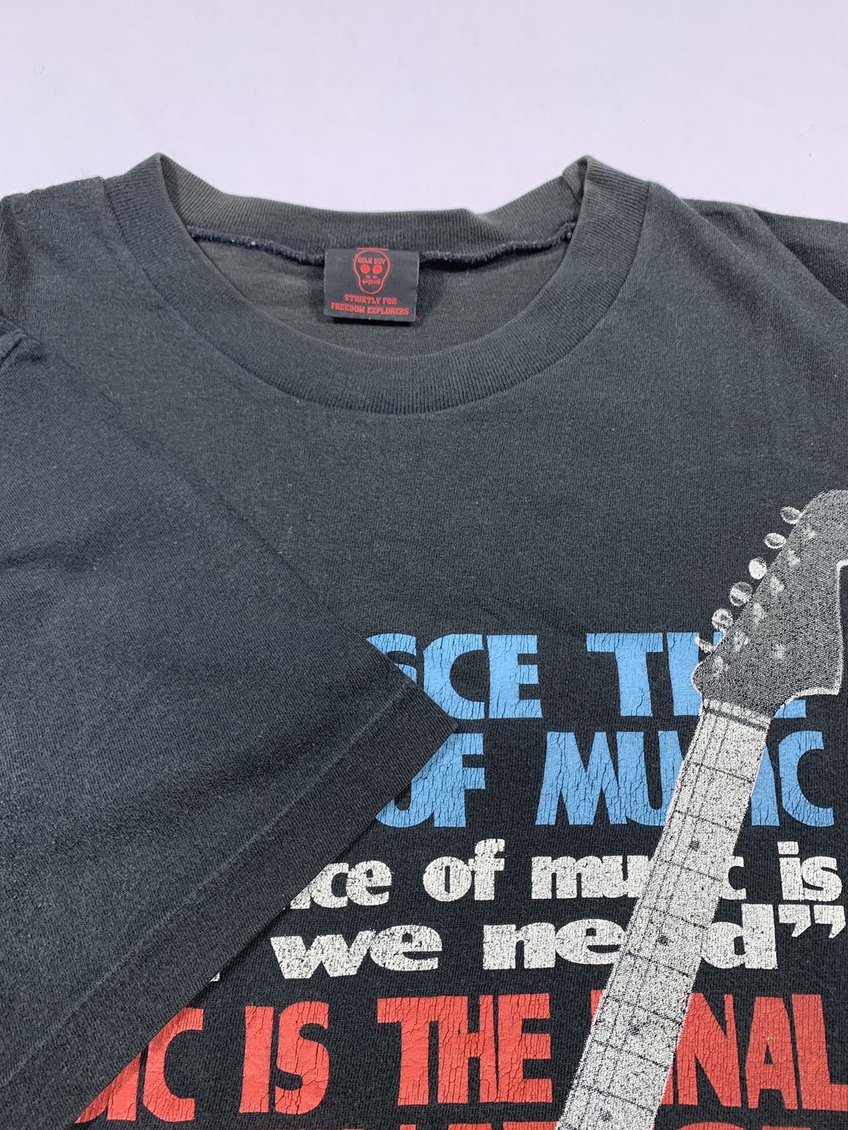 20471120 × Beauty Beast × Japanese Brand 1990s Milk Boy Japan World Of Music T-Shirt Size US M / EU 48-50 / 2 - 2 Thumbnail