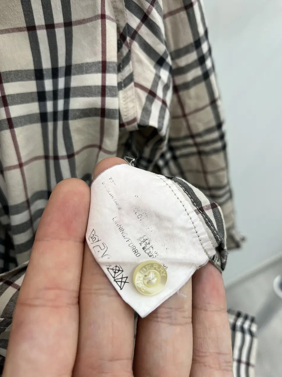 Burberry Womens Burberry Vintage Check Nova Button Up Shirt Size M / US 6-8 / IT 42-44 - 4 Thumbnail