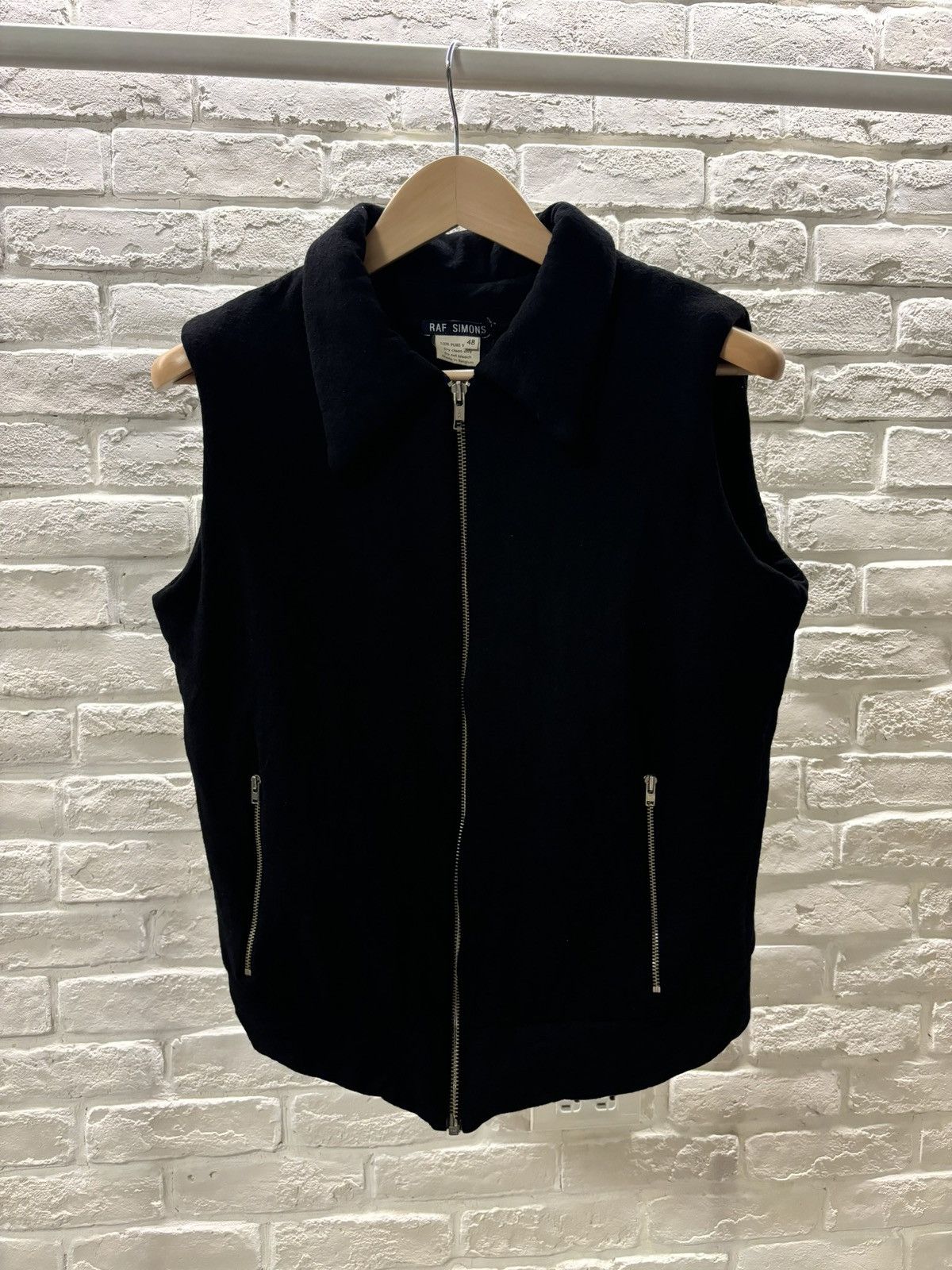 SS03 Consumed Cargo Vest – Archive Reloaded