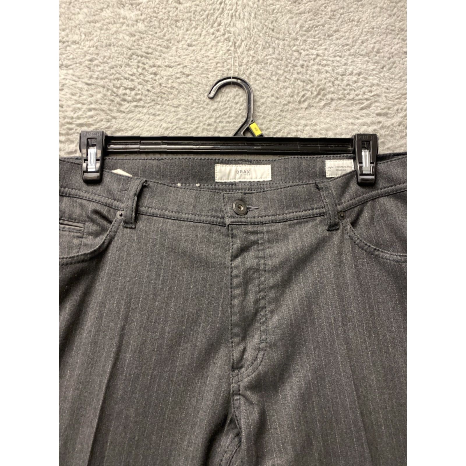 BRAX BRAX Feel Good Pants Mens 38x28 Gray Flat Front Dress Pants Slim/Classic Straight Leg 5-Pocket Comfortable Easy Care N/A Size US 38 / EU 54 - 2 Thumbnail