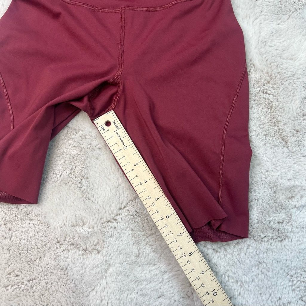 Lululemon Lululemon Base Pace High Rise Performance Bike Shorts Size 4 Size 27" / US 4 / IT 40 - 10 Thumbnail