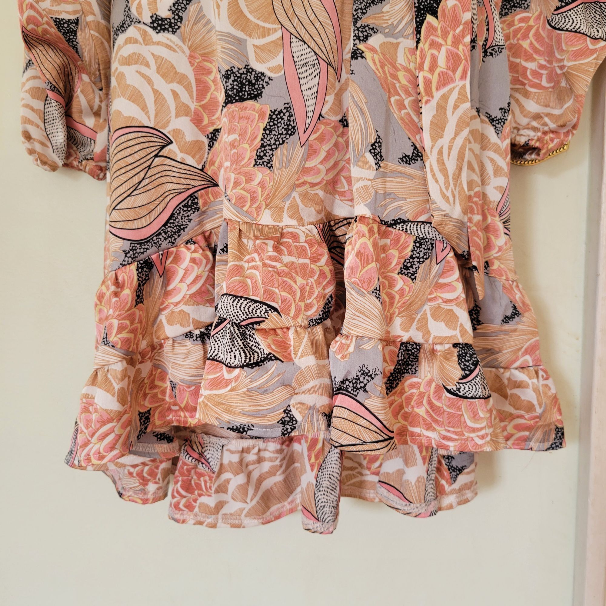 Vintage Sonja Morgan Ruffle Flounce Dress S Long Sleeve Beige Pink F Size S / US 4 / IT 40 - 7 Thumbnail