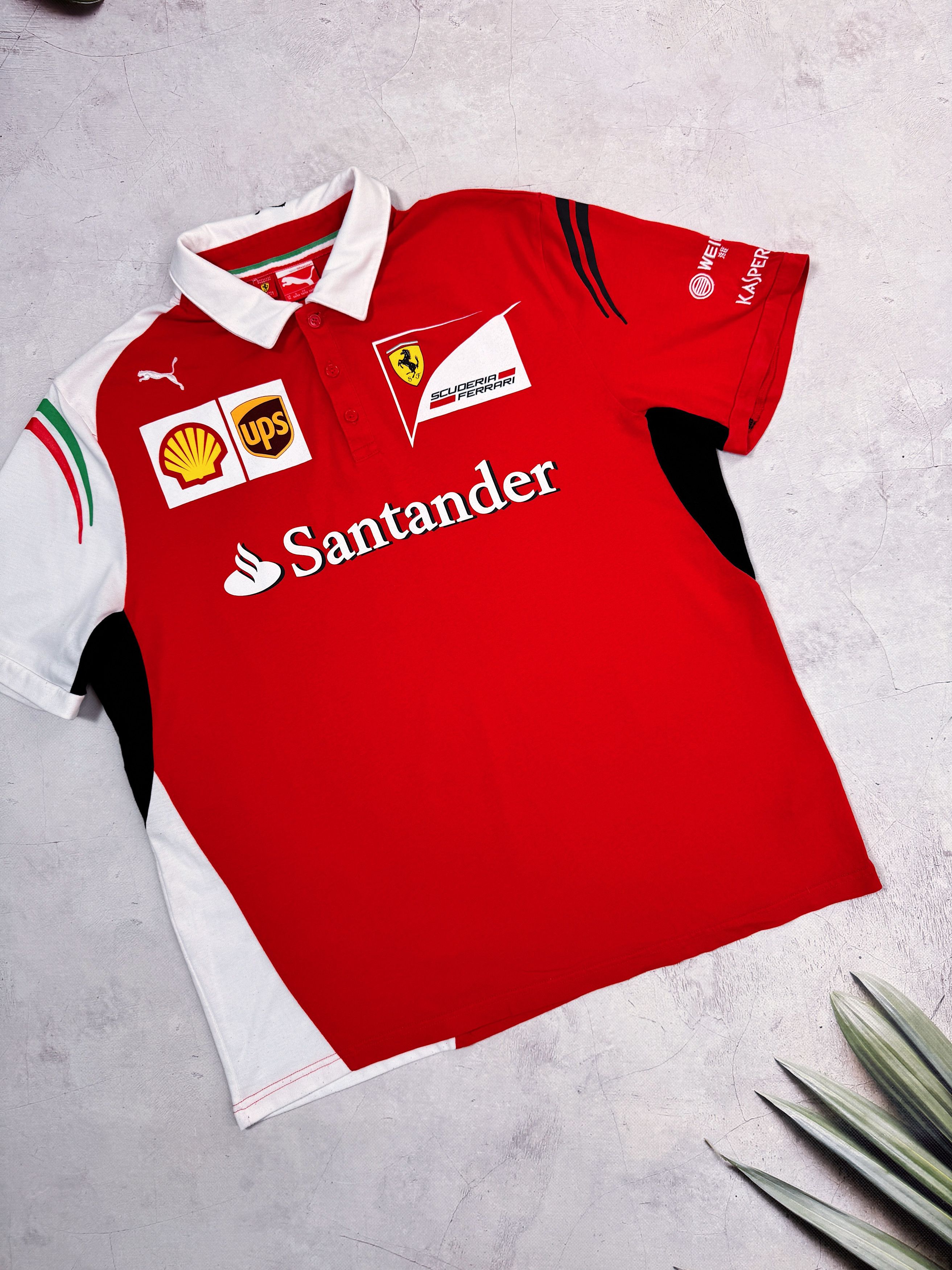 Ferrari Puma & Scuderia Ferrari Polo T-Shirt Santander Pirelli F1 Size US XL / EU 56 / 4 - 5 Thumbnail