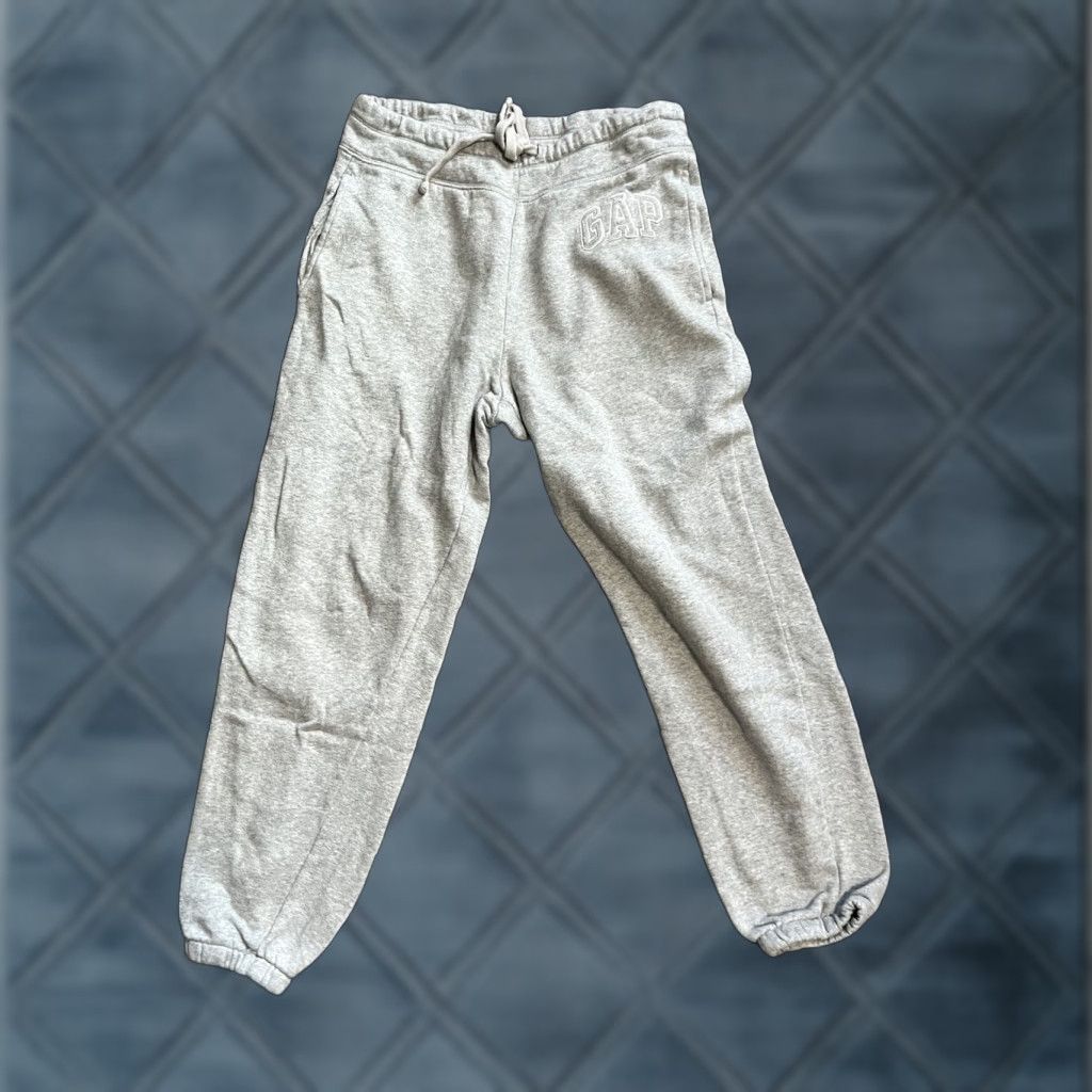 Gap Gap Sweatpants Gray Solid Size Small Womens Regular Pockets Logo Athleisure Size 28" / US 6 / IT 42 - 1 Thumbnail