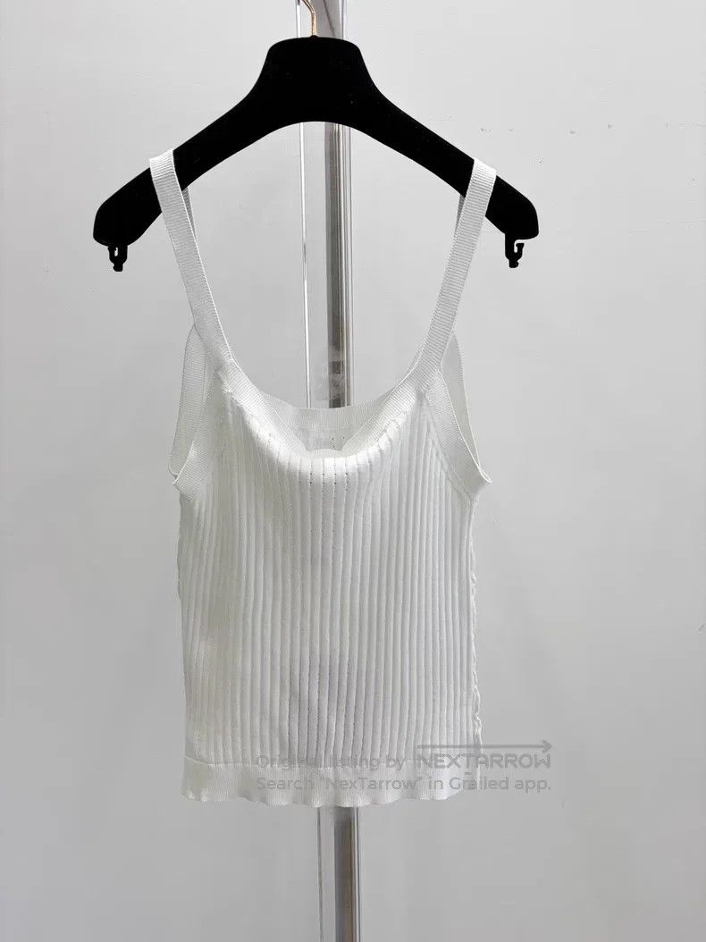 Chanel Chanel White suspender vest Size XS / US 0-2 / IT 36-38 - 3 Thumbnail