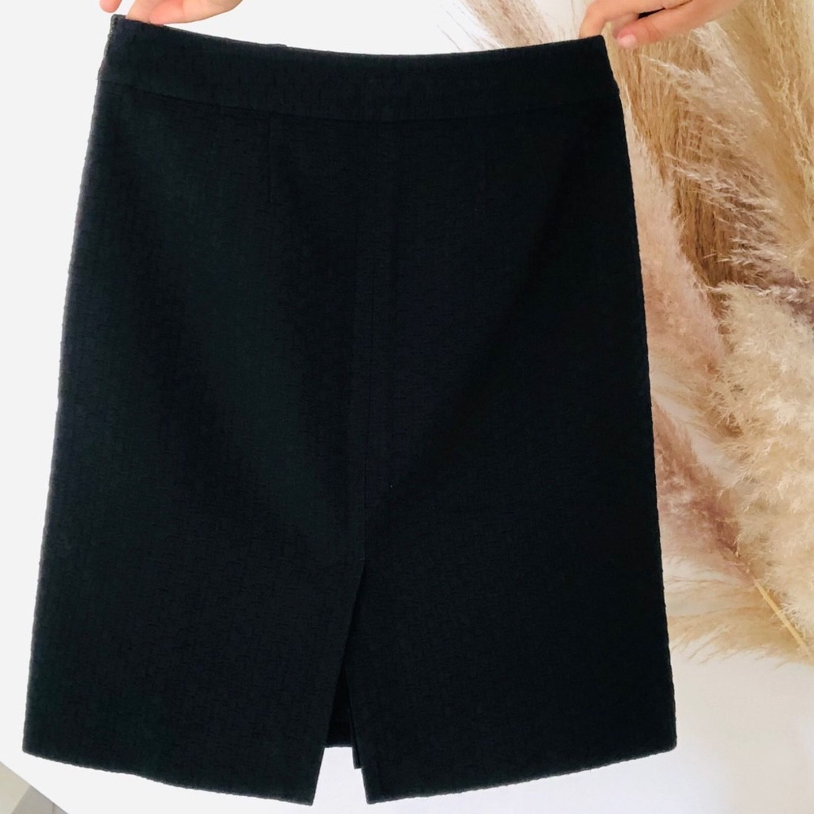 Ann Taylor ANN TAYLOR Black Texture Waffle Pencil Retro Button Skirt Size 26" / US 2 / IT 38 - 5 Thumbnail