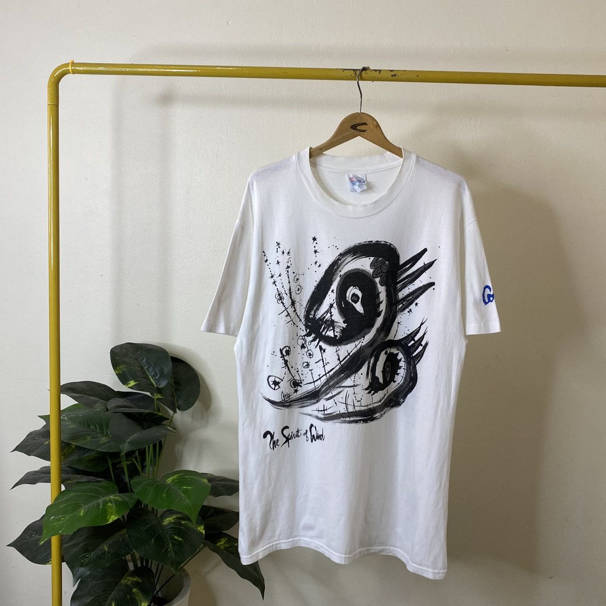 Vintage 1990s INTERNATIONAL ART VILLAGE The Spirit of Wind Art Tee Size US L / EU 52-54 / 3 - 1 Thumbnail