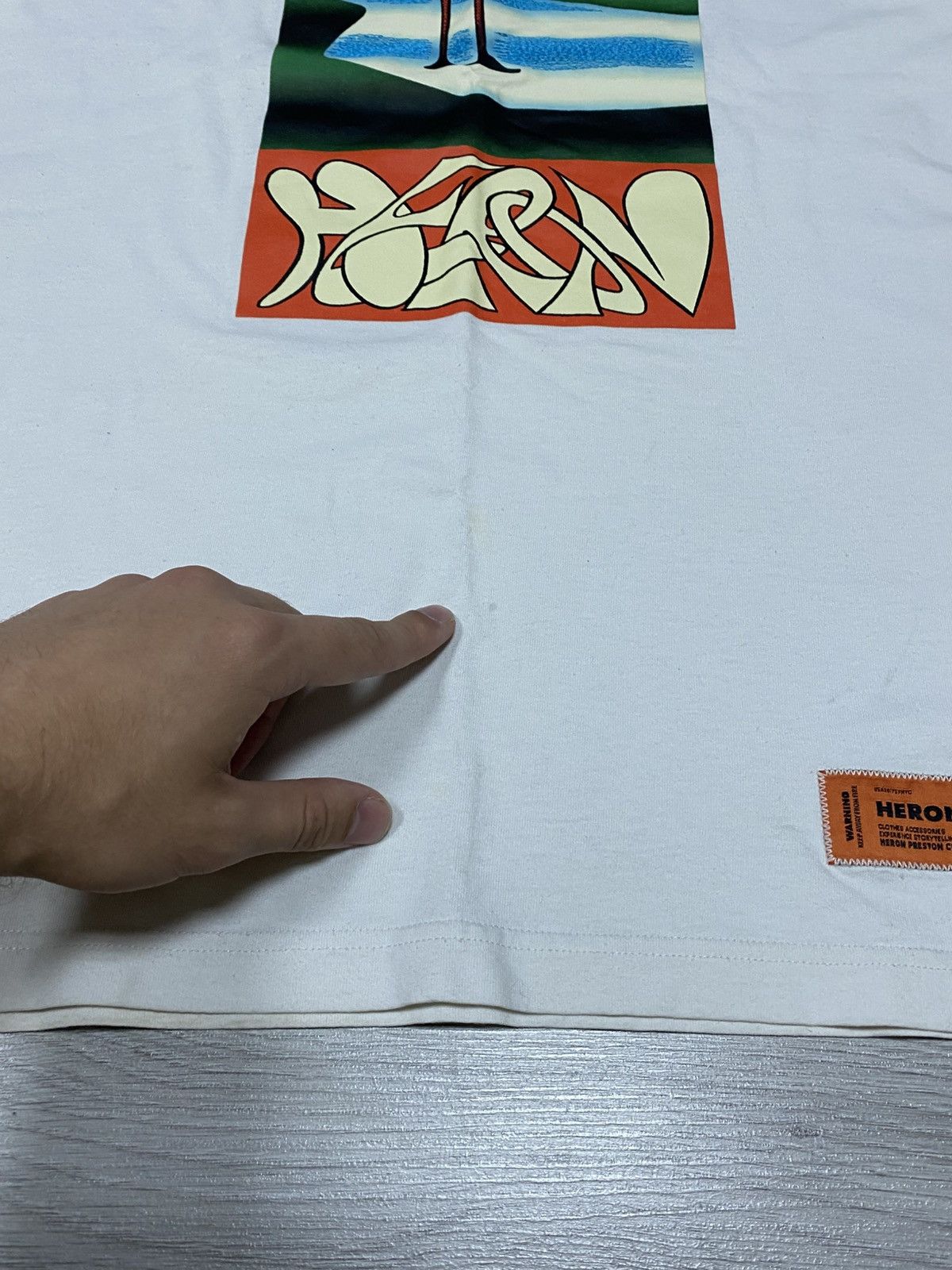 Heron Preston Heron Preston Abstract Graphic bird t-shirt Size US M / EU 48-50 / 2 - 13 Thumbnail