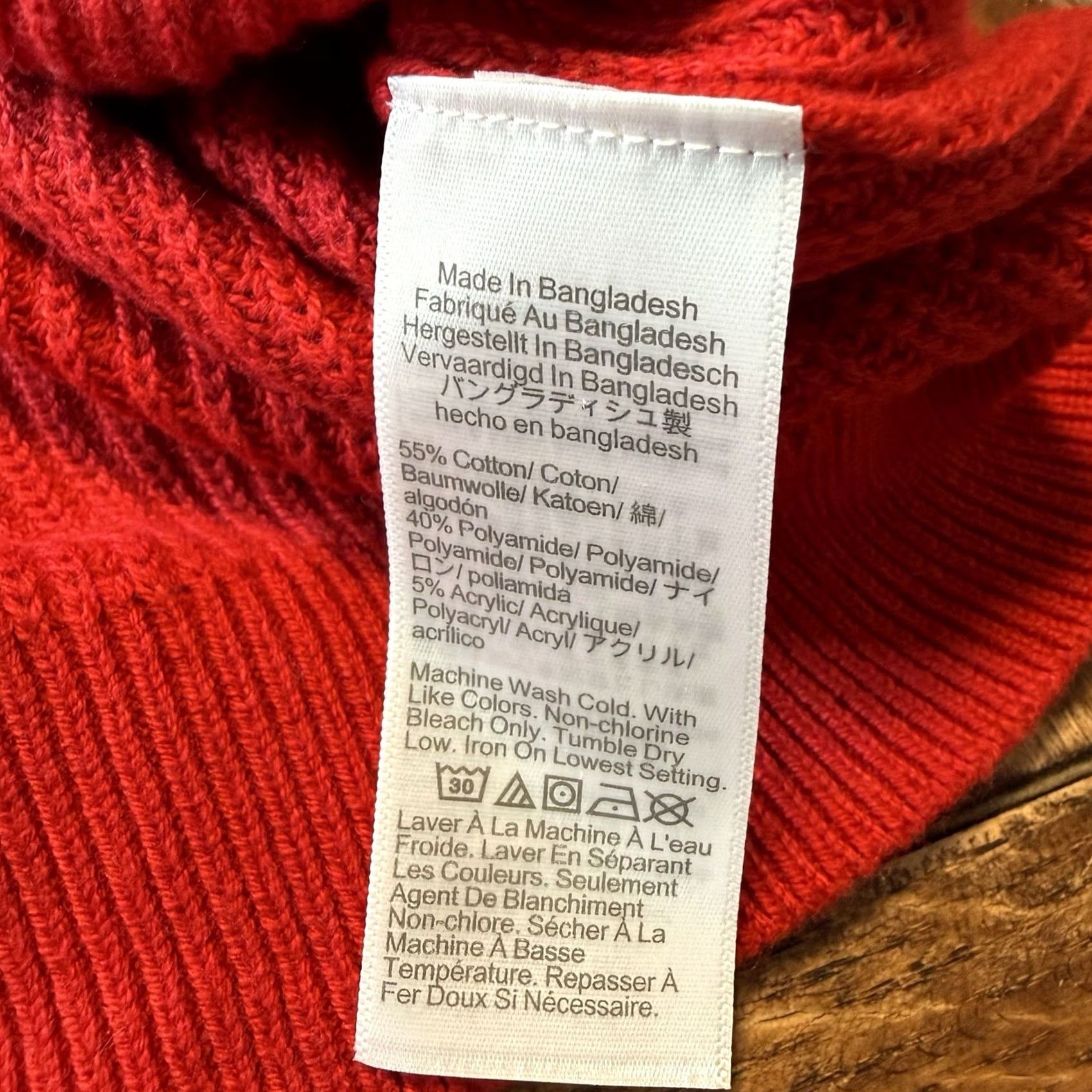 J.Crew J.CREW Button Raglan Crewneck Sweater Women’s Size S Red New CF318 Size S / US 4 / IT 40 - 7 Thumbnail