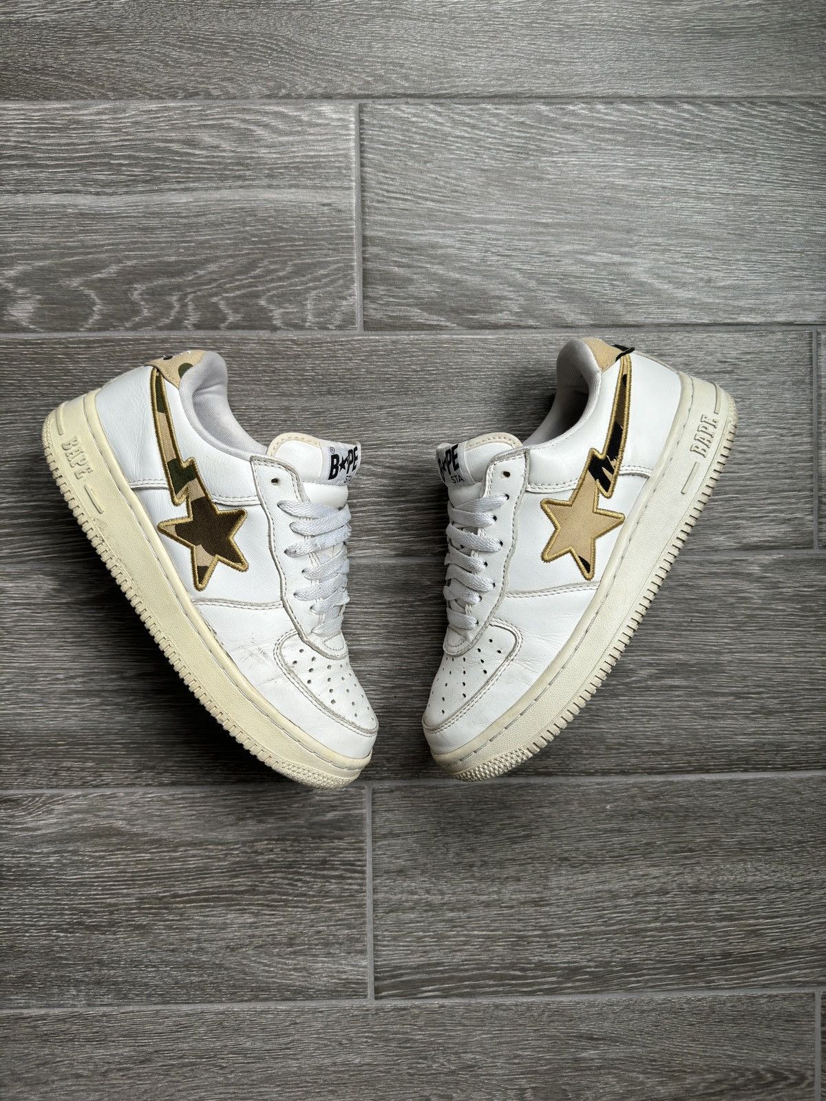 Bape Bape first camo vintage bapestas Size US 8 / EU 41 - 5 Thumbnail