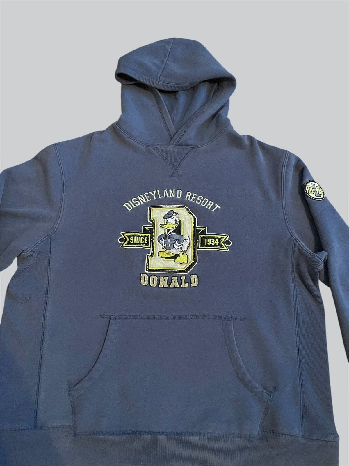 Disney Disney vintage Donald Duck blue faded hoodie Size Large Size US L / EU 52-54 / 3 - 2 Thumbnail