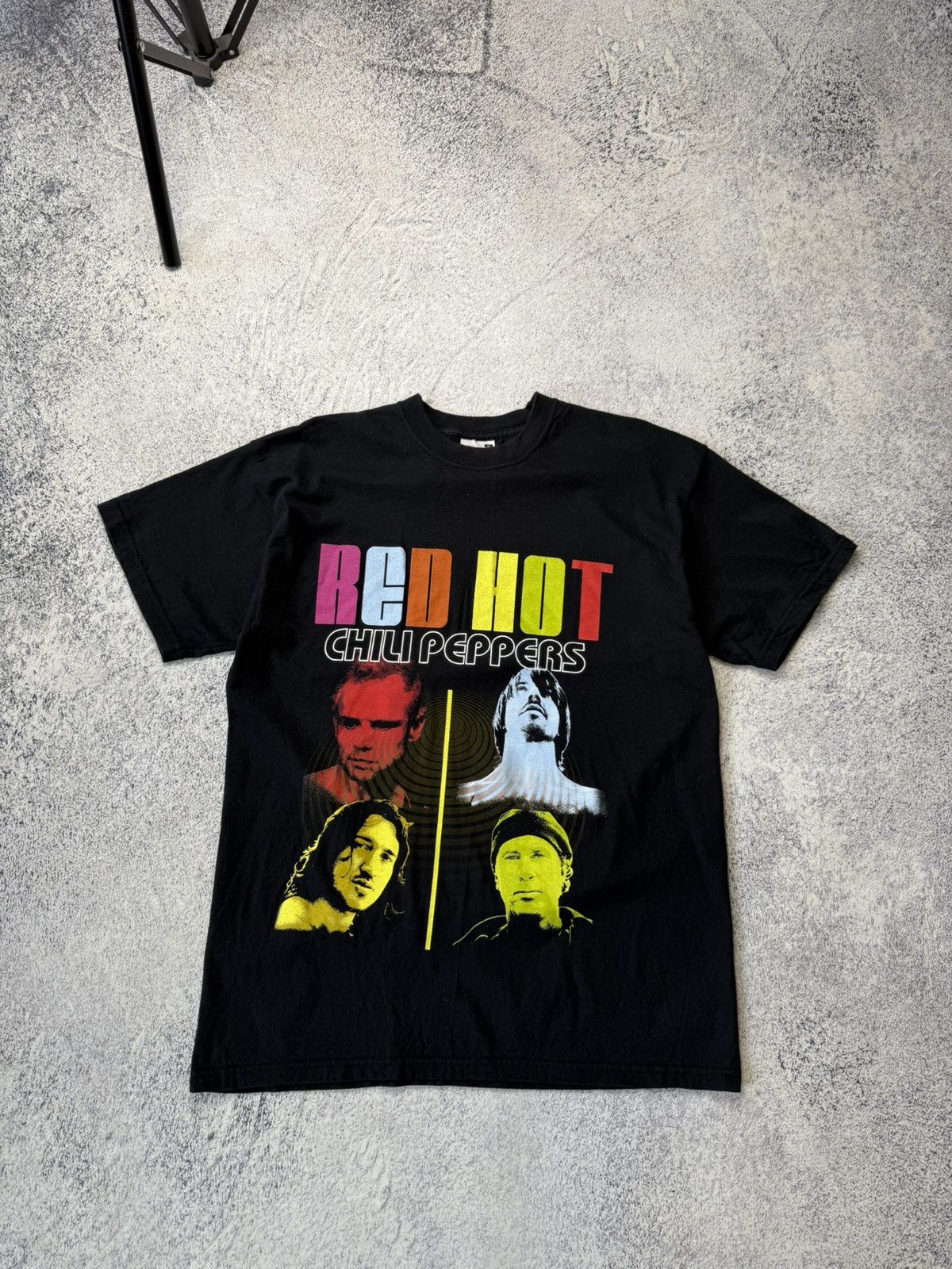 Band Tees 2004 Vintage Red Hot Chili Peppers Summer Tour Band Tee Size US M / EU 48-50 / 2 - 4 Thumbnail