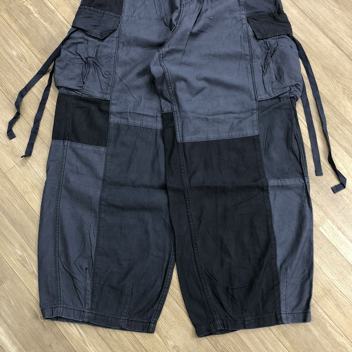 Japanese Brand 2000s Niko And Patchwork Lgb Goa Bondage Cargo Baggy Pants Size US 26 / EU 42 - 5 Thumbnail